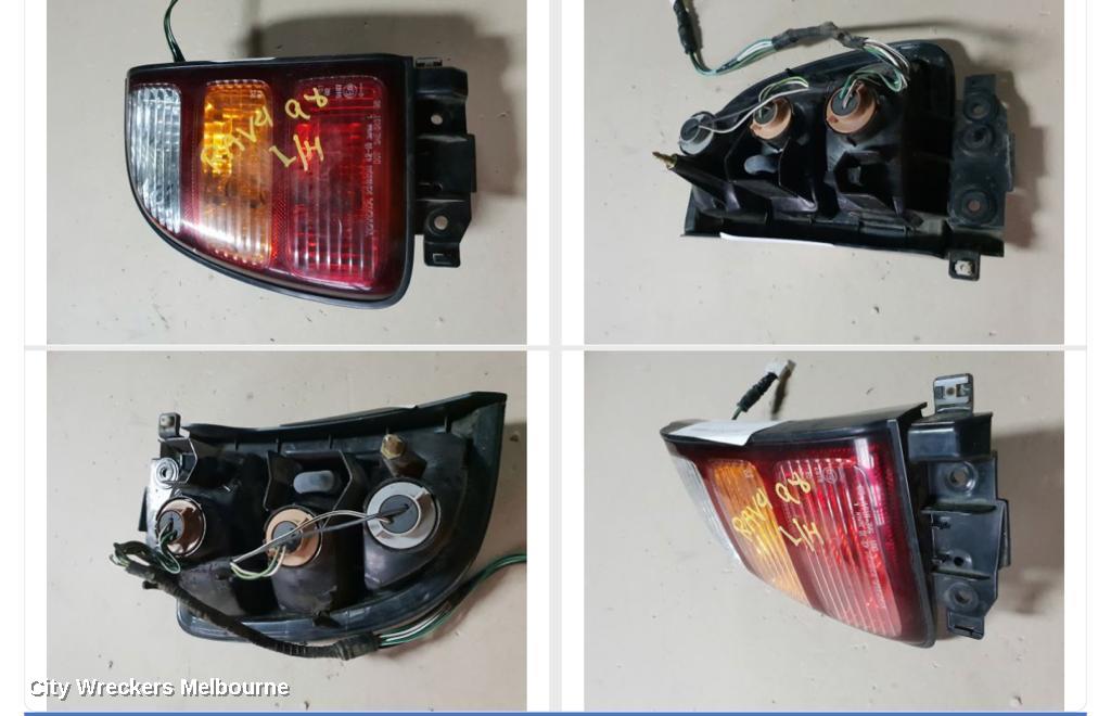 TOYOTA RAV4 LEFT TAILLIGHT, SXA1#R, LENS 42-18, 10/1997 - 06/2000