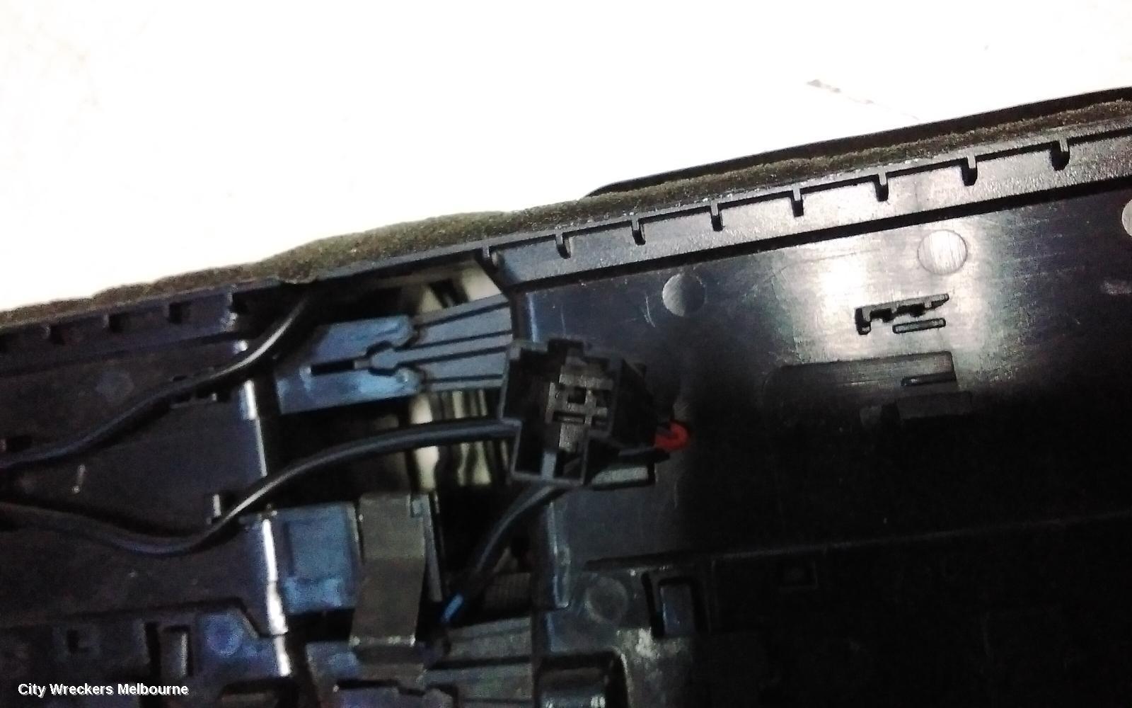 AUDI A4, B8 8K, 04/2008 - 06/2012, DASH VENTS, : 40393