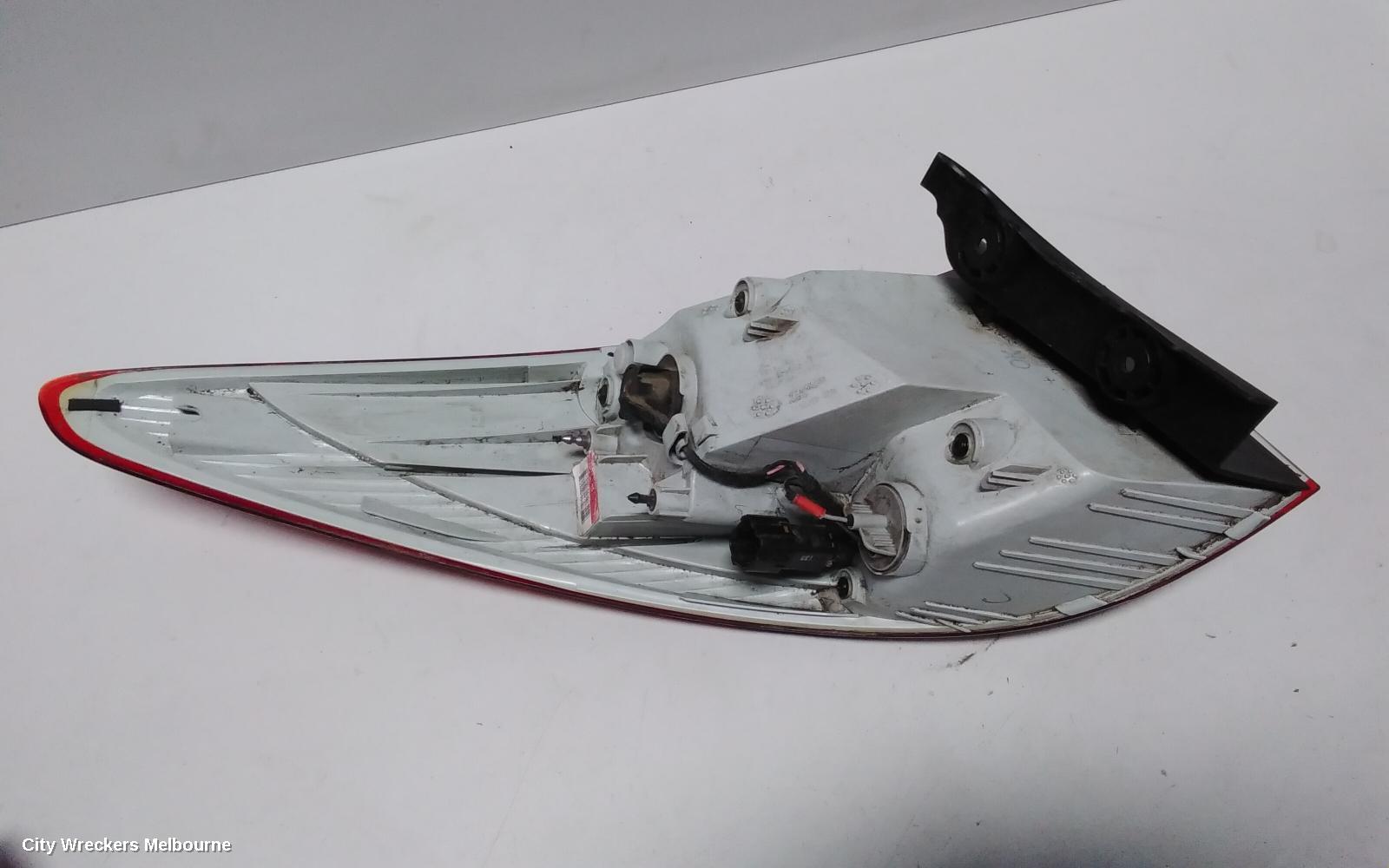 HYUNDAI IX35 RIGHT TAILLIGHT, LM SERIES (VIN KMHJ), IN BODY, 11/2009 - 01/2016