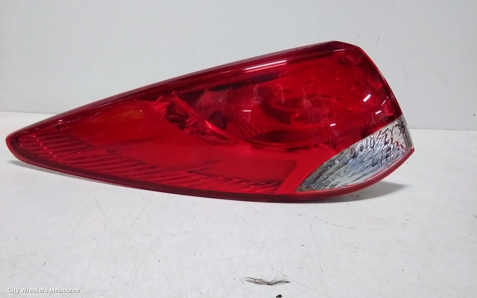 HYUNDAI IX35 LEFT TAILLIGHT, LM SERIES (VIN KMHJ), IN BODY, 11/2009 - 01/2016