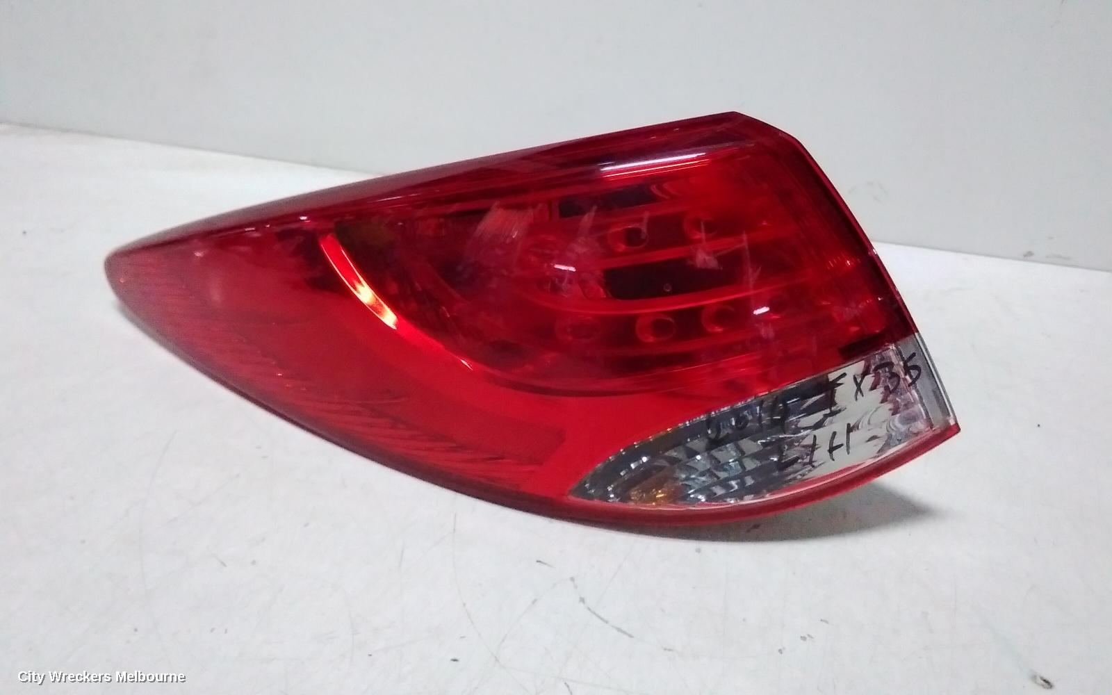 HYUNDAI IX35 LEFT TAILLIGHT, LM SERIES (VIN KMHJ), IN BODY, 11/2009 - 01/2016