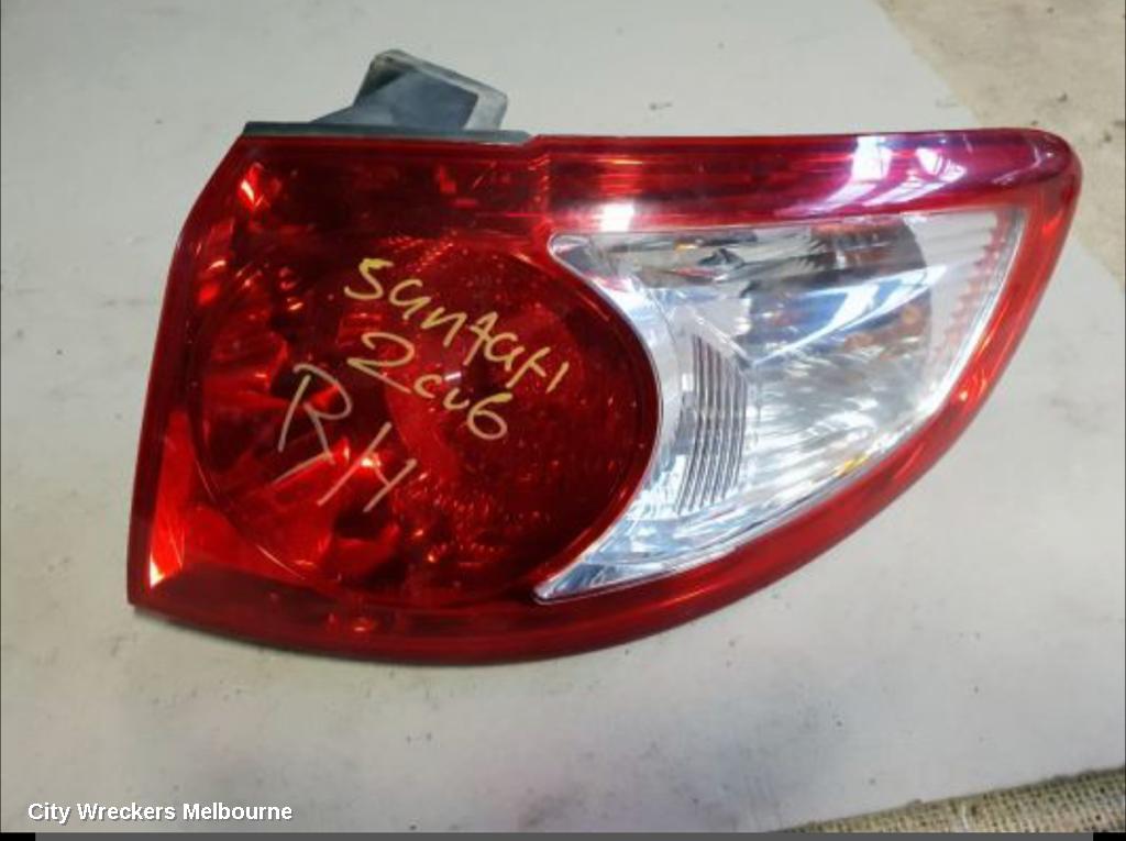 HYUNDAI SANTA FE RIGHT TAILLIGHT, CM, IN BODY, 11/2005 - 09/2009