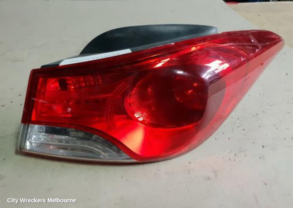 HYUNDAI ELANTRA RIGHT TAILLIGHT, MD, 03/2011 - 09/2013