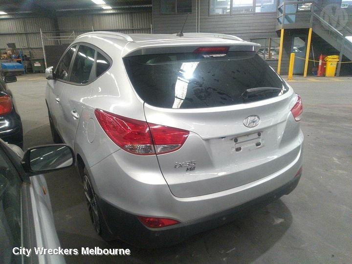HYUNDAI IX35 MOUNT, LM SERIES 11/2009 - 01/2016