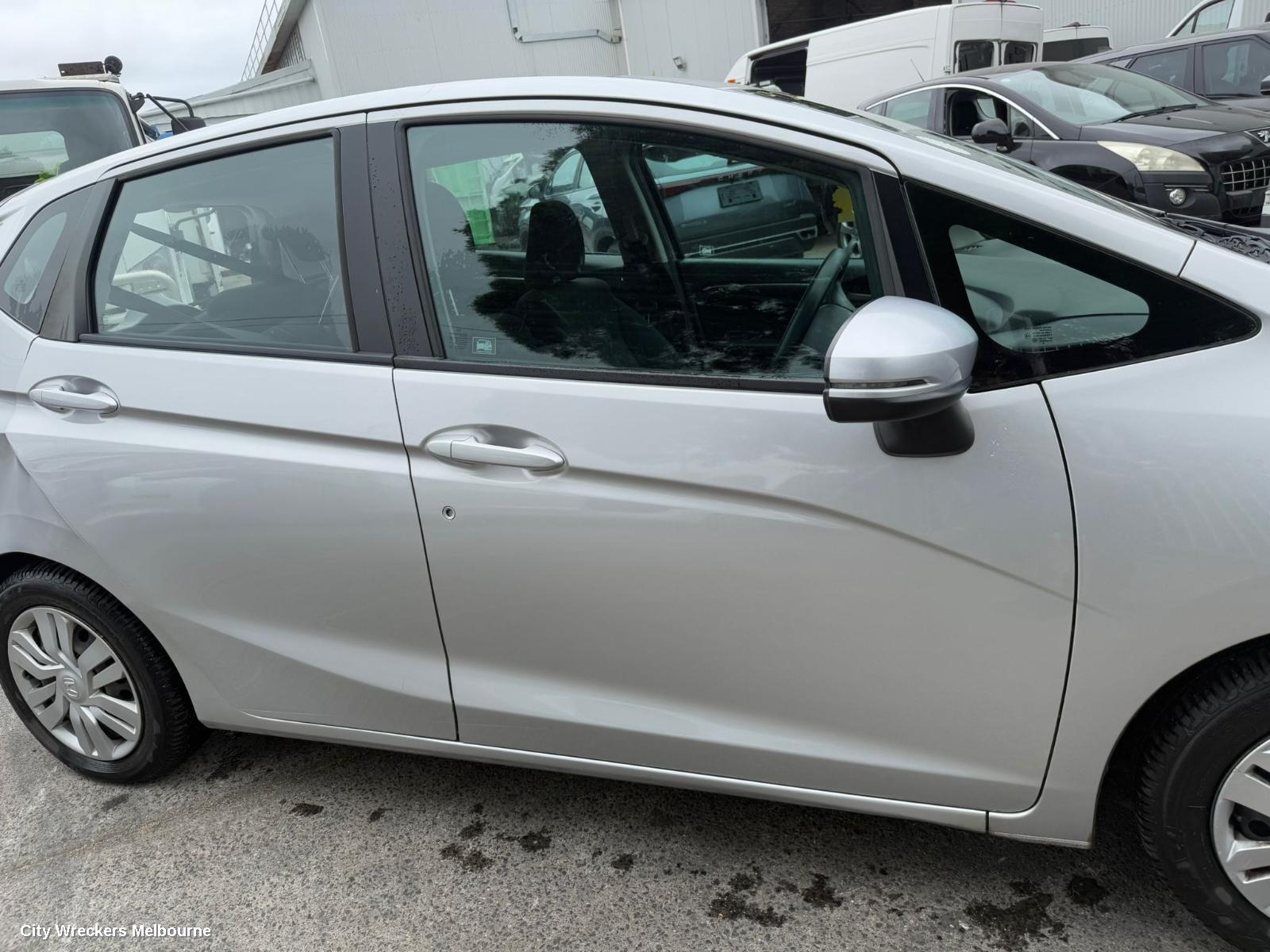 HONDA JAZZ PWR DR WIND SWITCH, RH FRONT (MASTER SWITCH), GF/GK, W/ CENTRAL LOCK BUTTON TYPE, 07/2014 - 12/2020