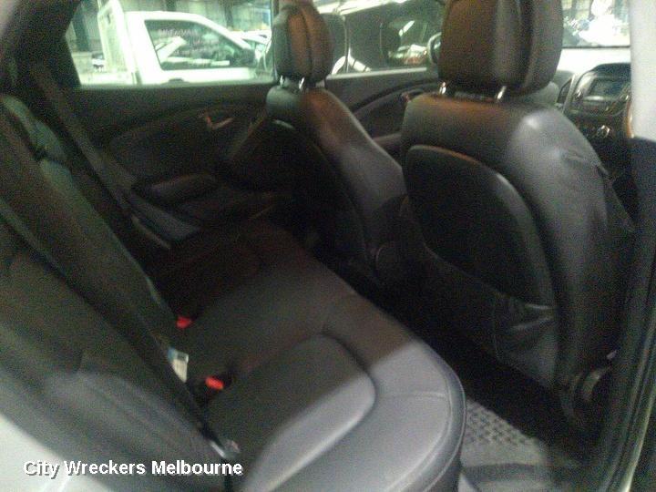HYUNDAI IX35 MOUNT, LM SERIES 11/2009 - 01/2016