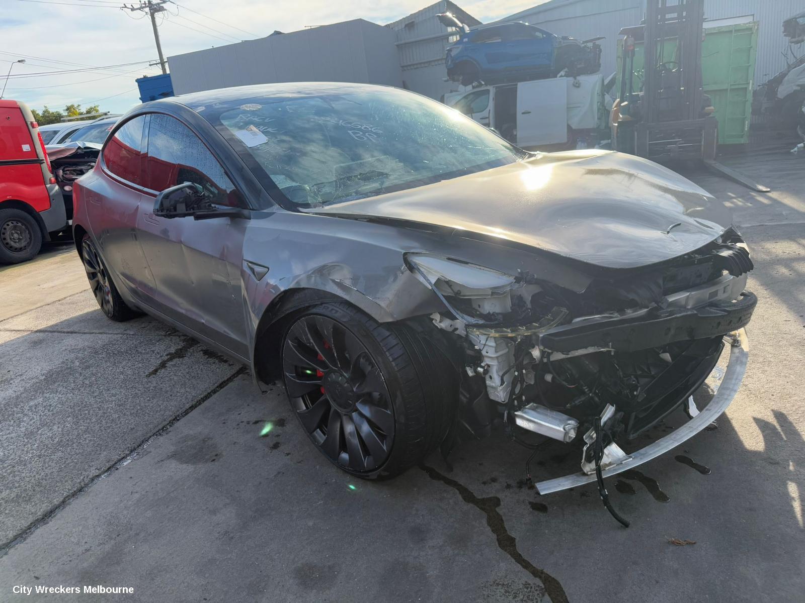 TESLA MODEL 3 SIDE STEP/SKIRT, 1ST GEN, 06/2019 ONWARDS