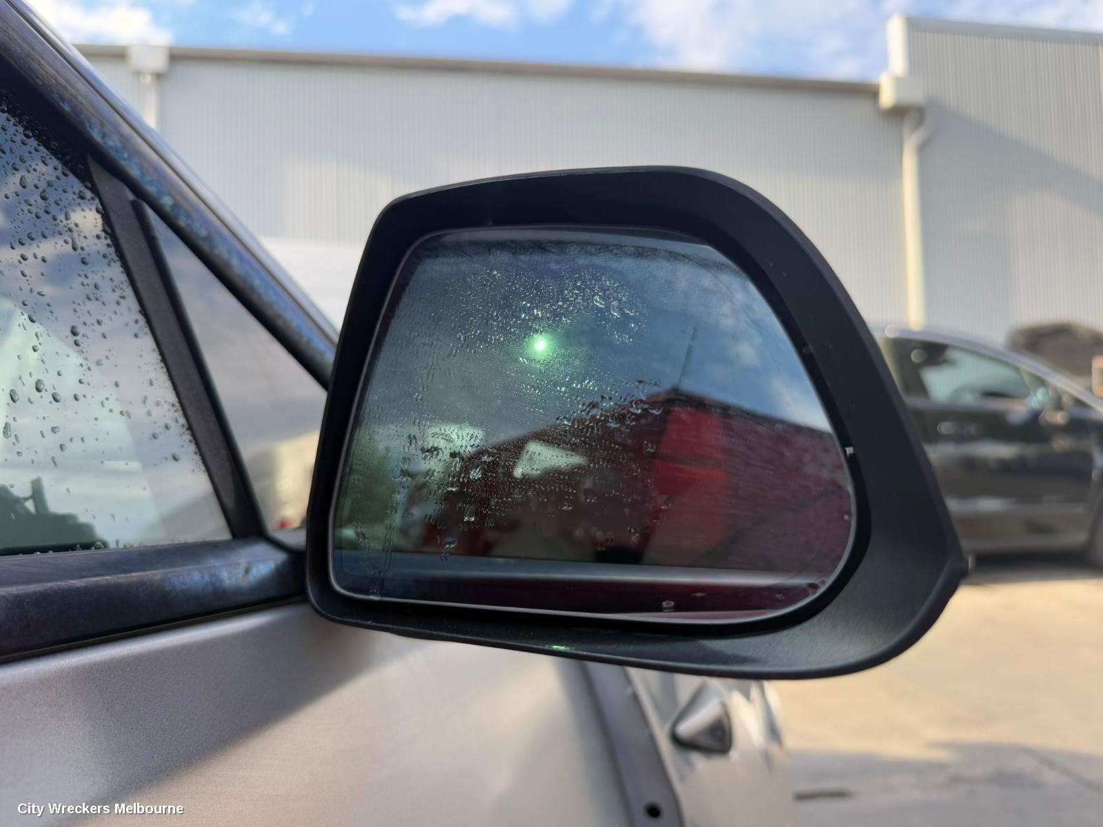 TESLA MODEL 3 SIDE STEP/SKIRT, 1ST GEN, 06/2019 ONWARDS