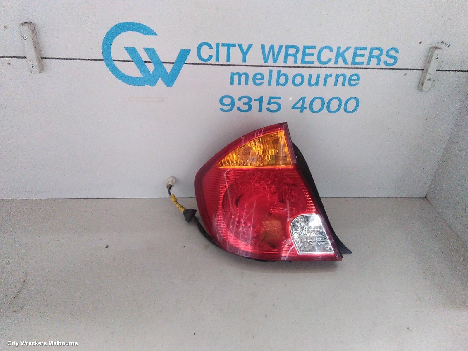 HYUNDAI ACCENT LEFT TAILLIGHT, LC, 3DR/5DR HATCH, 06/2000 - 02/2003