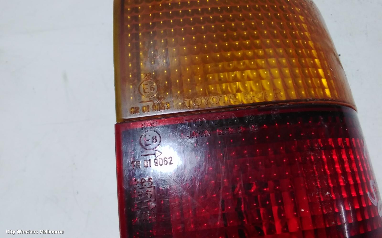 TOYOTA SURF RIGHT TAILLIGHT, N180, LENS# 35-62, 95-99