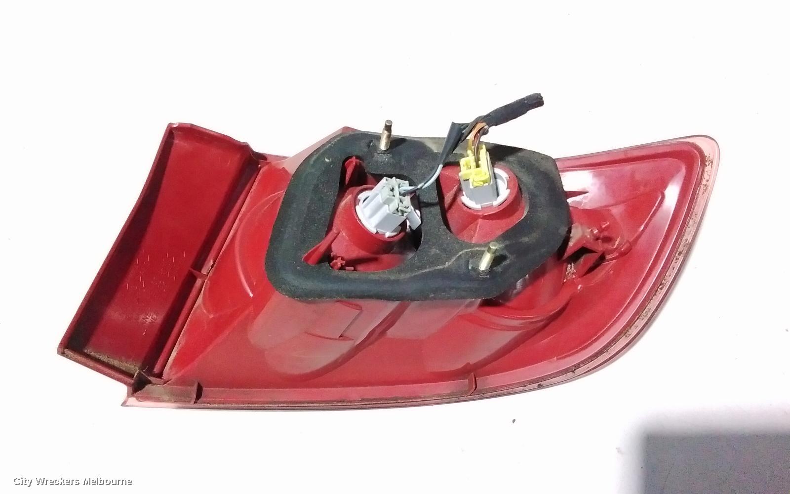 MAZDA 3 LEFT TAILLIGHT, BK, SEDAN, 2.0 ENG, 10/2003 - 06/2006