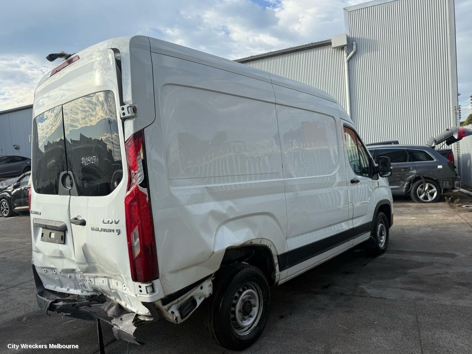 LDV DELIVER 9 REVERSE CAMERA, FRONT CAMERA (WINDSCREEN MOUNTED), 07/2020 ONWARDS