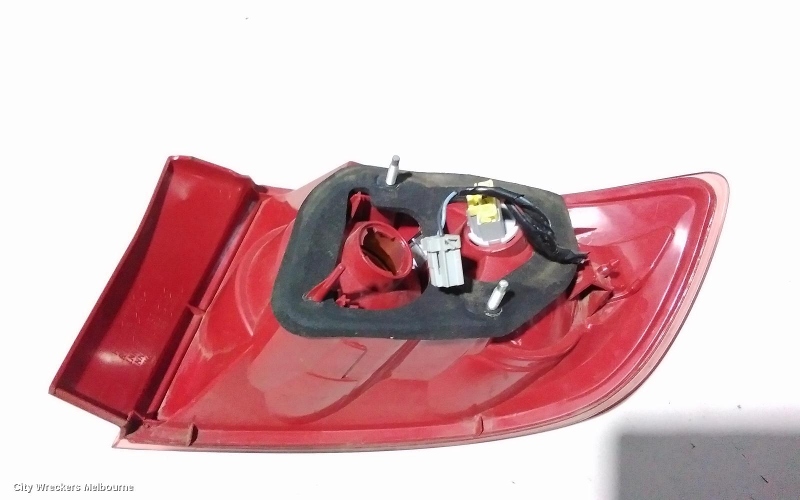 MAZDA 3 LEFT TAILLIGHT, BK, SEDAN, 2.0 ENG, 10/2003 - 06/2006