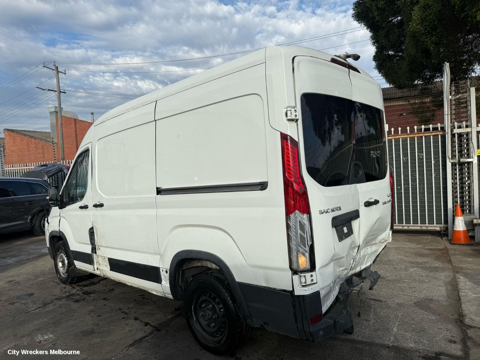 LDV DELIVER 9 REVERSE CAMERA, FRONT CAMERA (WINDSCREEN MOUNTED), 07/2020 ONWARDS