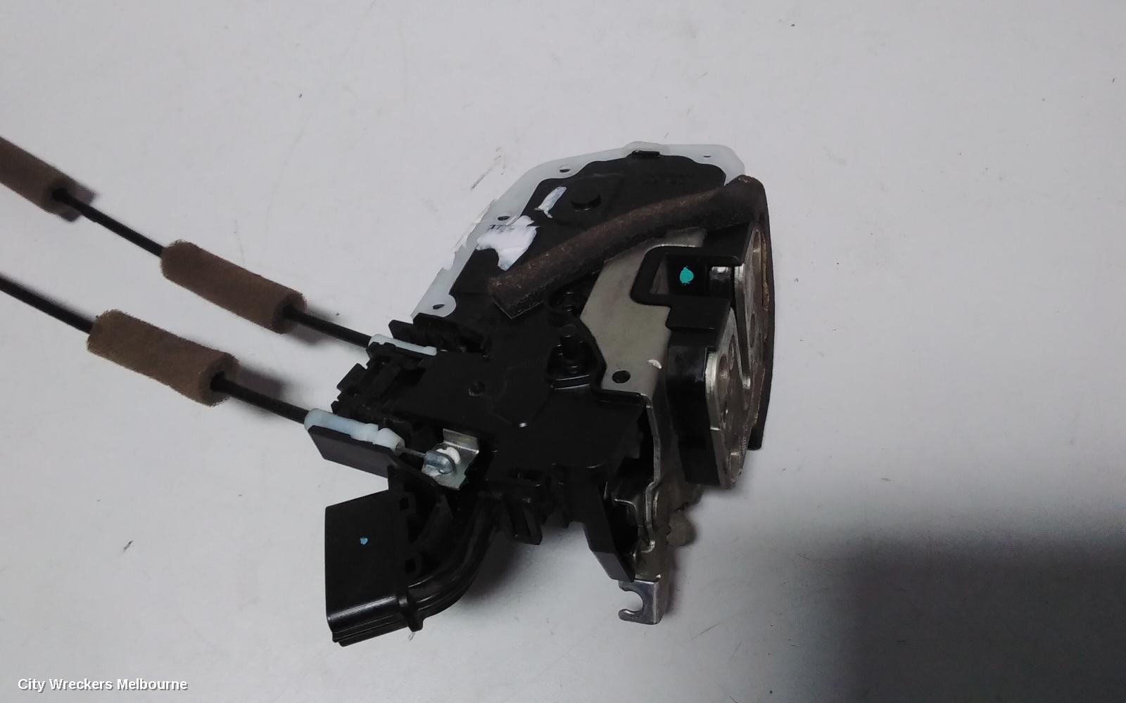 NISSAN MURANO DOOR/BOOT/GATE LOCK, LEFT REAR DOOR LOCK, Z51, 12/2008 - 12/2014