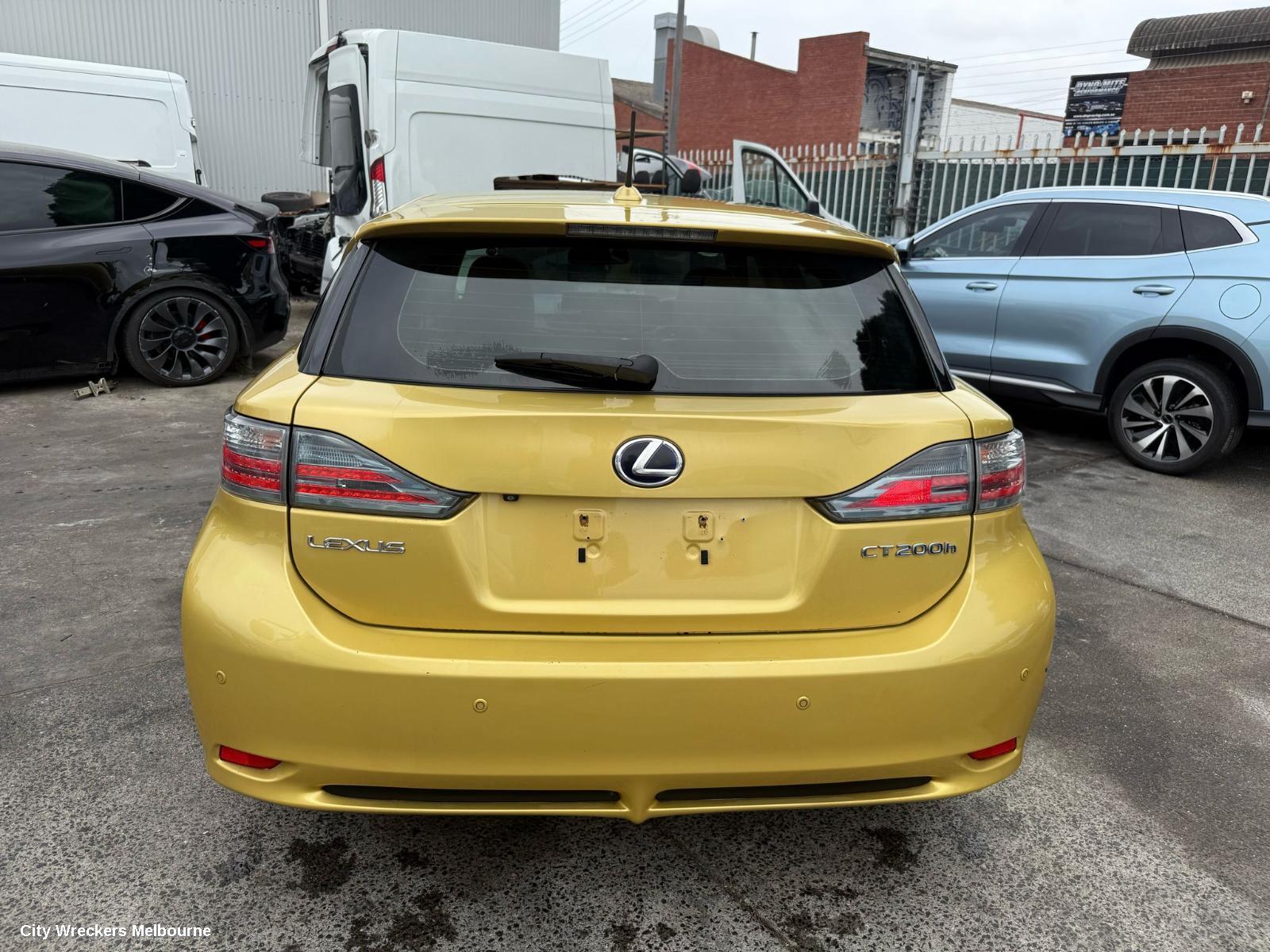 LEXUS CT200H BATTERY, 12 VOLT BATTERY (RIGHT REAR QUARTER/HATCH), ZWA10, 12/2010 ONWARDS