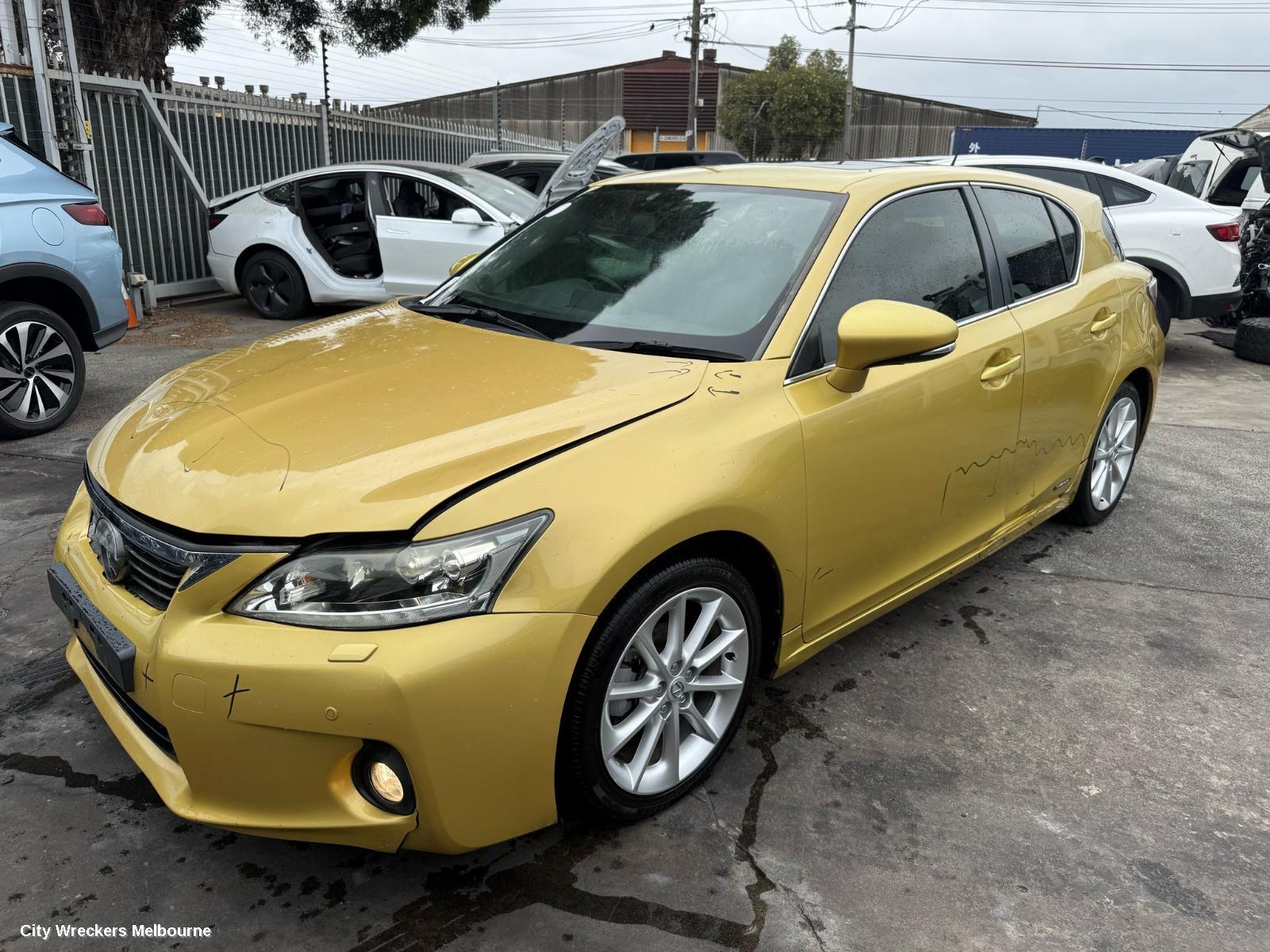 LEXUS CT200H BATTERY, 12 VOLT BATTERY (RIGHT REAR QUARTER/HATCH), ZWA10, 12/2010 ONWARDS