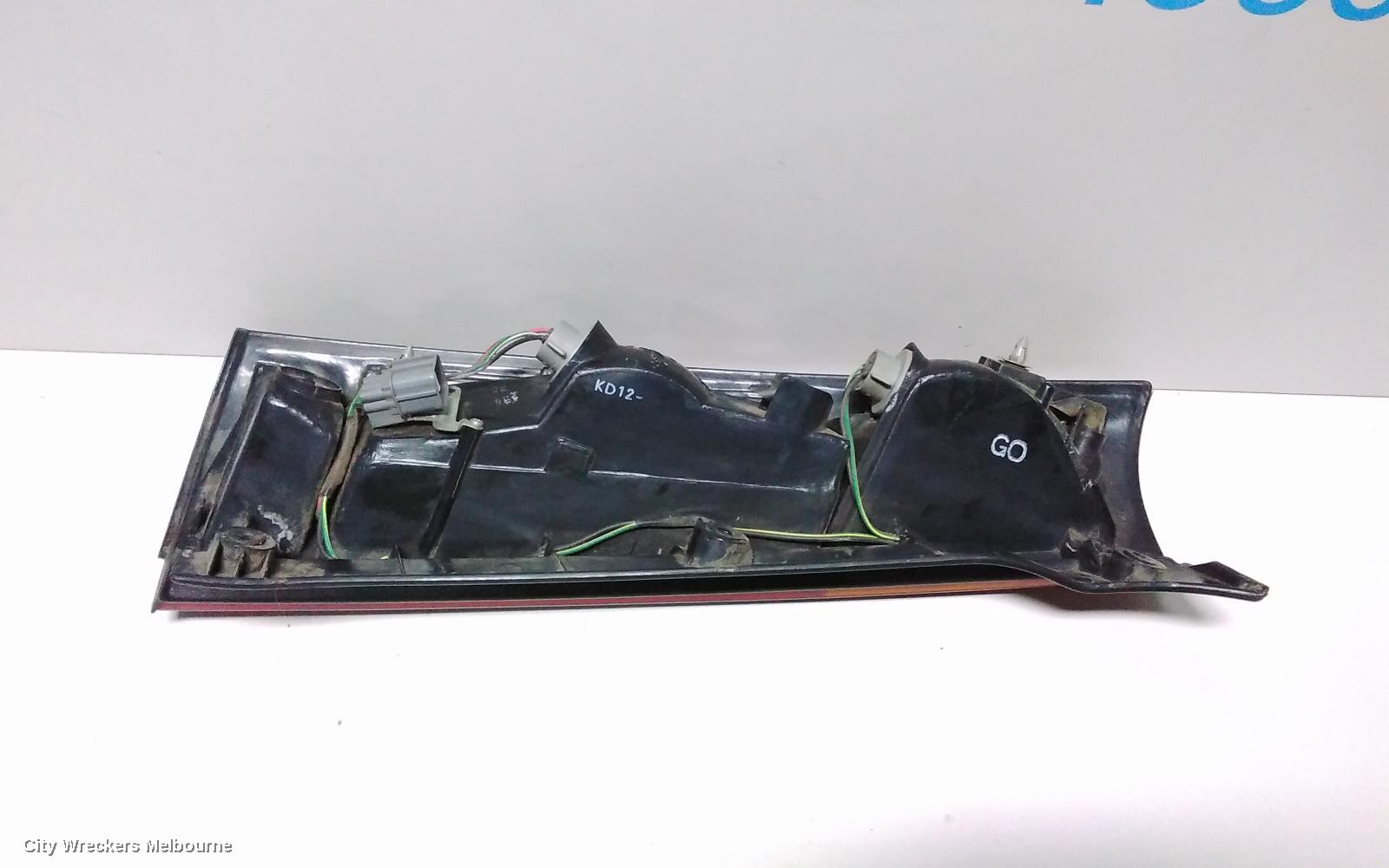 HONDA CRV RIGHT TAILLIGHT, RD1, IN BODY, 12/1995 - 11/2001