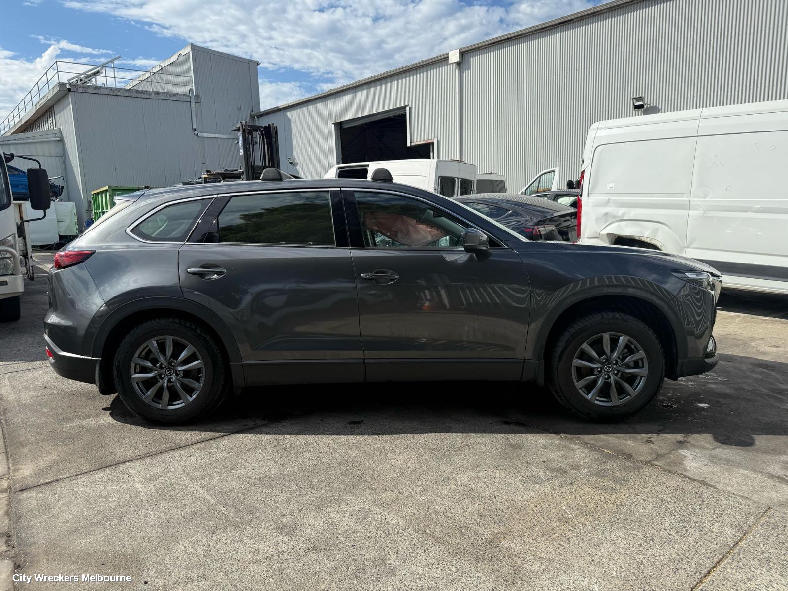MAZDA CX9 DOOR MOULD, ONLY CHROME - TK49-50692: 143082, LH REAR, TC, W/ CHROME TYPE, 07/2016 - 12/2024