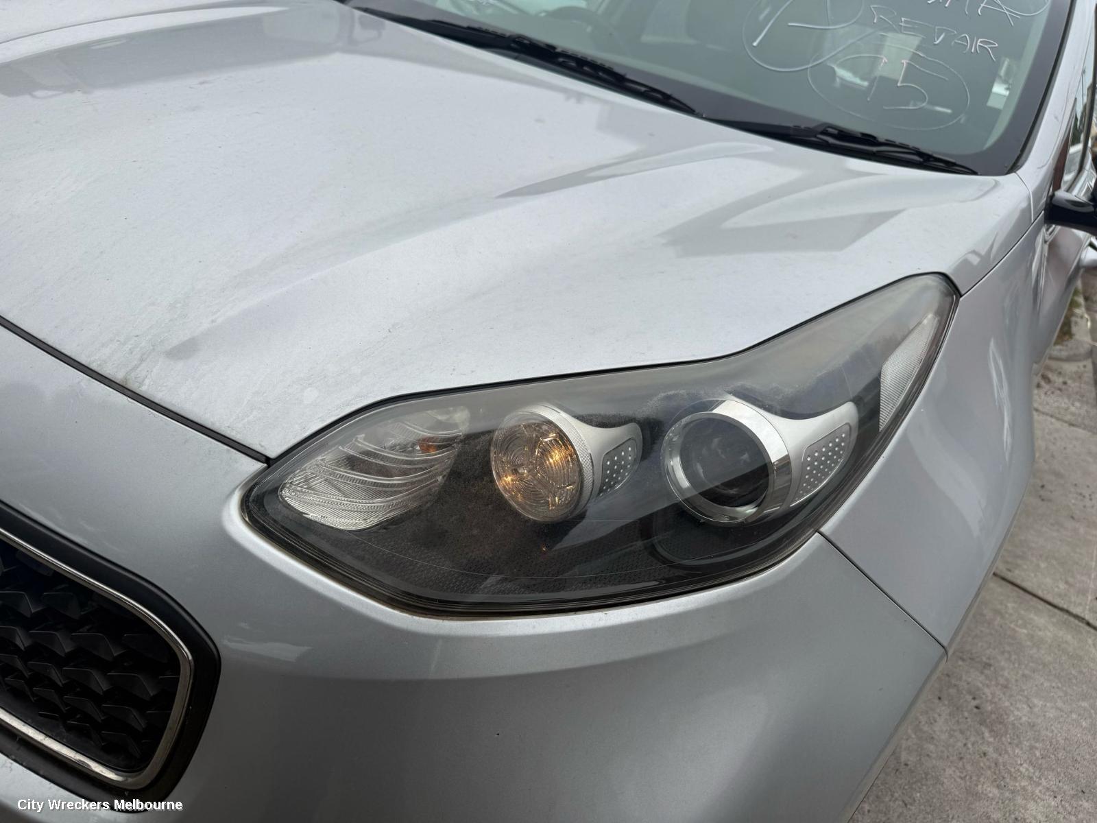 KIA SPORTAGE LEFT FRONT DOOR WINDOW, QL, 10/2015 - 08/2021