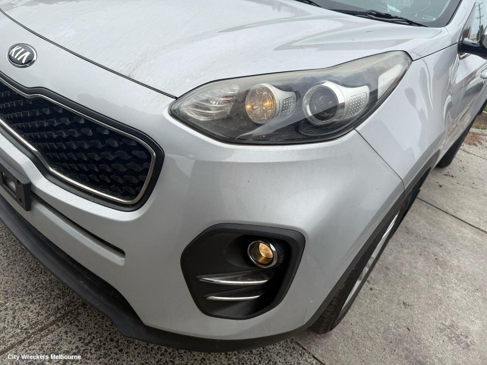 KIA SPORTAGE LEFT FRONT DOOR WINDOW, QL, 10/2015 - 08/2021