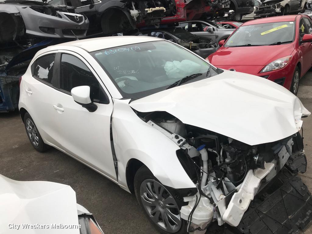MAZDA 2 RIGHT TAILLIGHT, DJ, HATCH, HALOGEN TYPE, 09/2014 ONWARDS