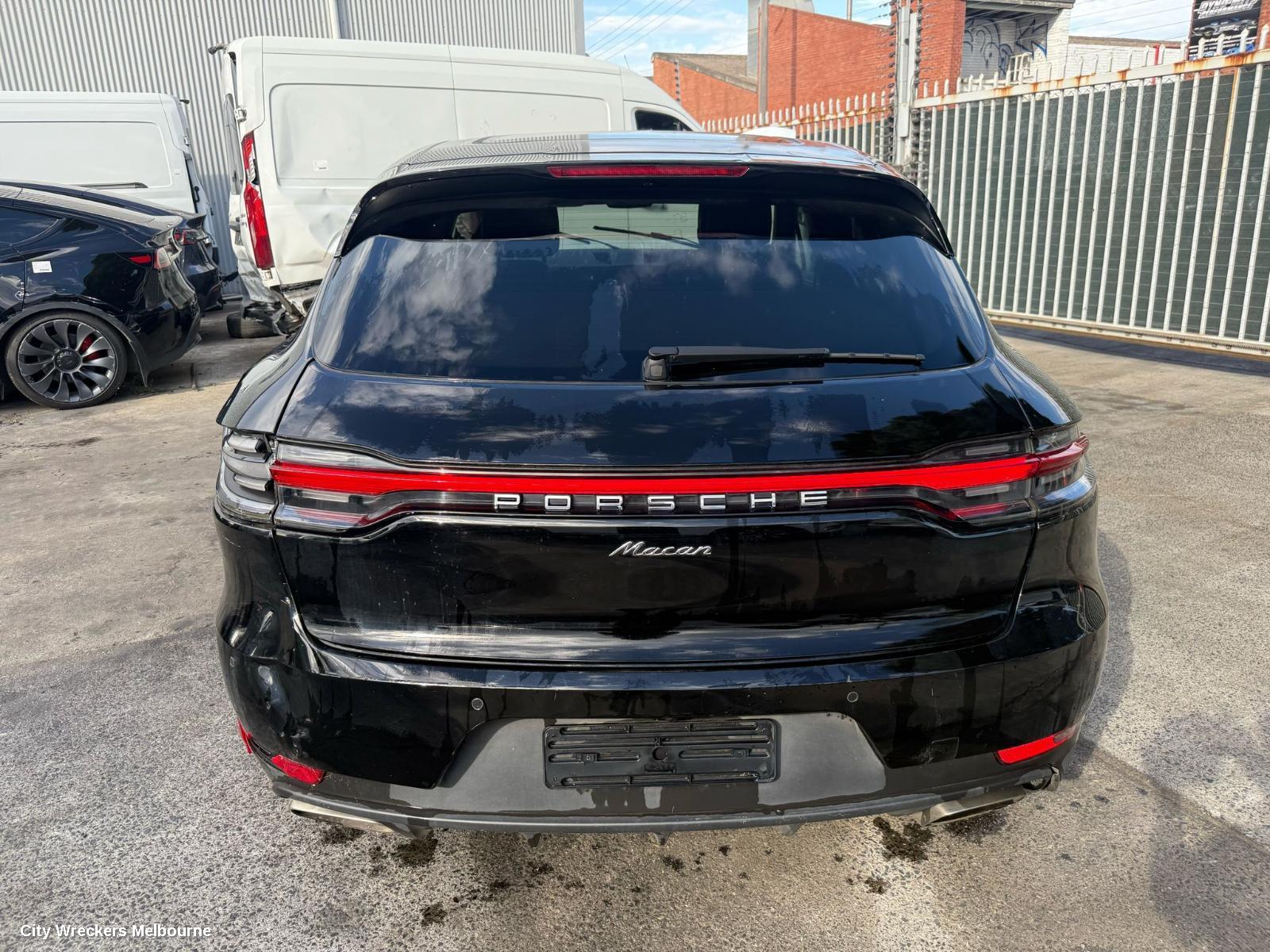 PORSCHE MACAN ECU, VOLTAGE STABILIZER CONTROL MODULE, 95B, 06/2014 ONWARDS