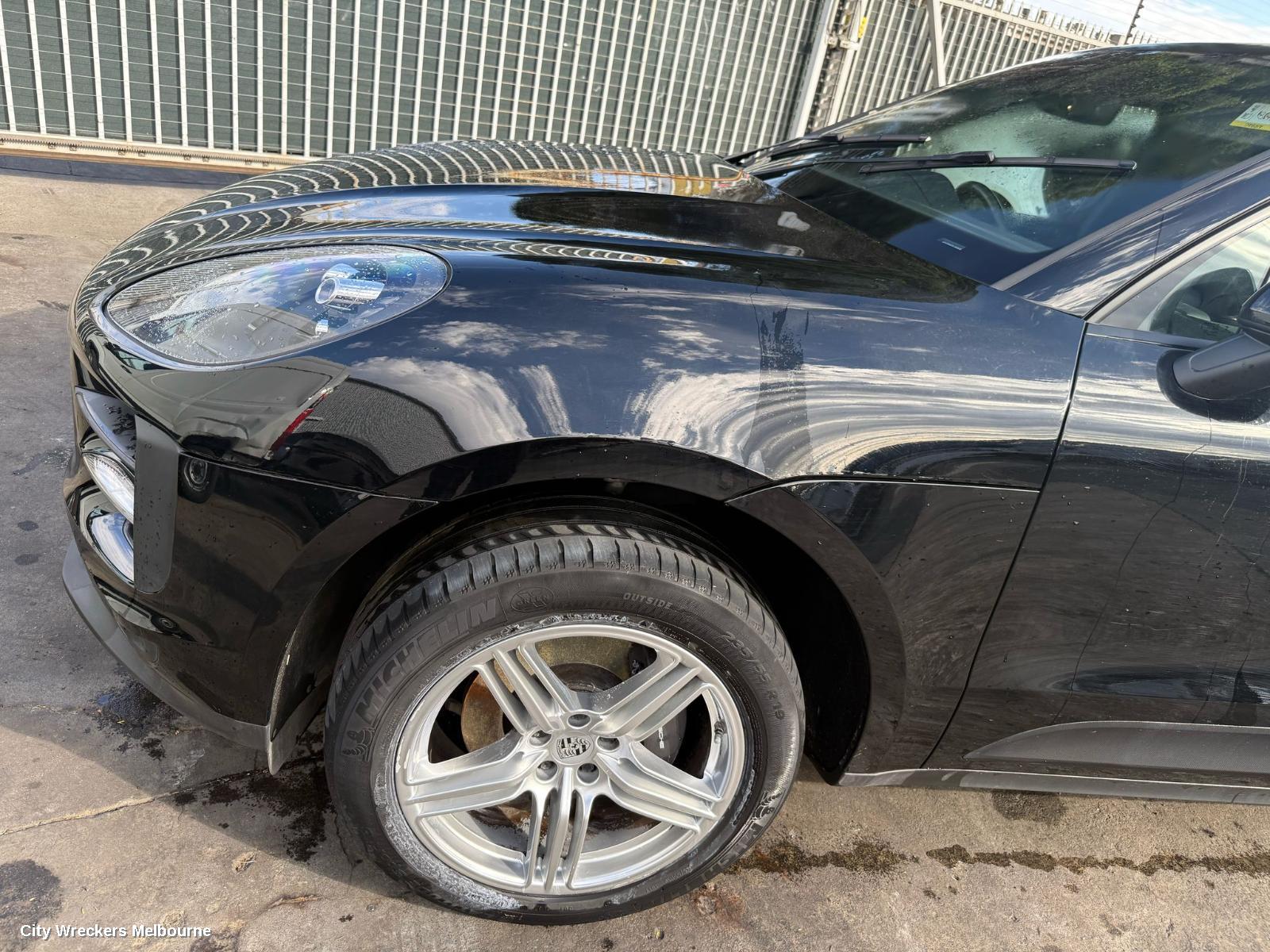 PORSCHE MACAN DOOR HANDLE, 95B, RH REAR, OUTER, COLOUR CODED, 06/2014 ONWARDS