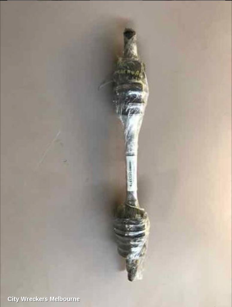 KIA CARNIVAL/GRAND CARNIVAL LEFT DRIVESHAFT, AUTO T/M, PETROL, 3.8, VQ, 01/2006 - 05/2010