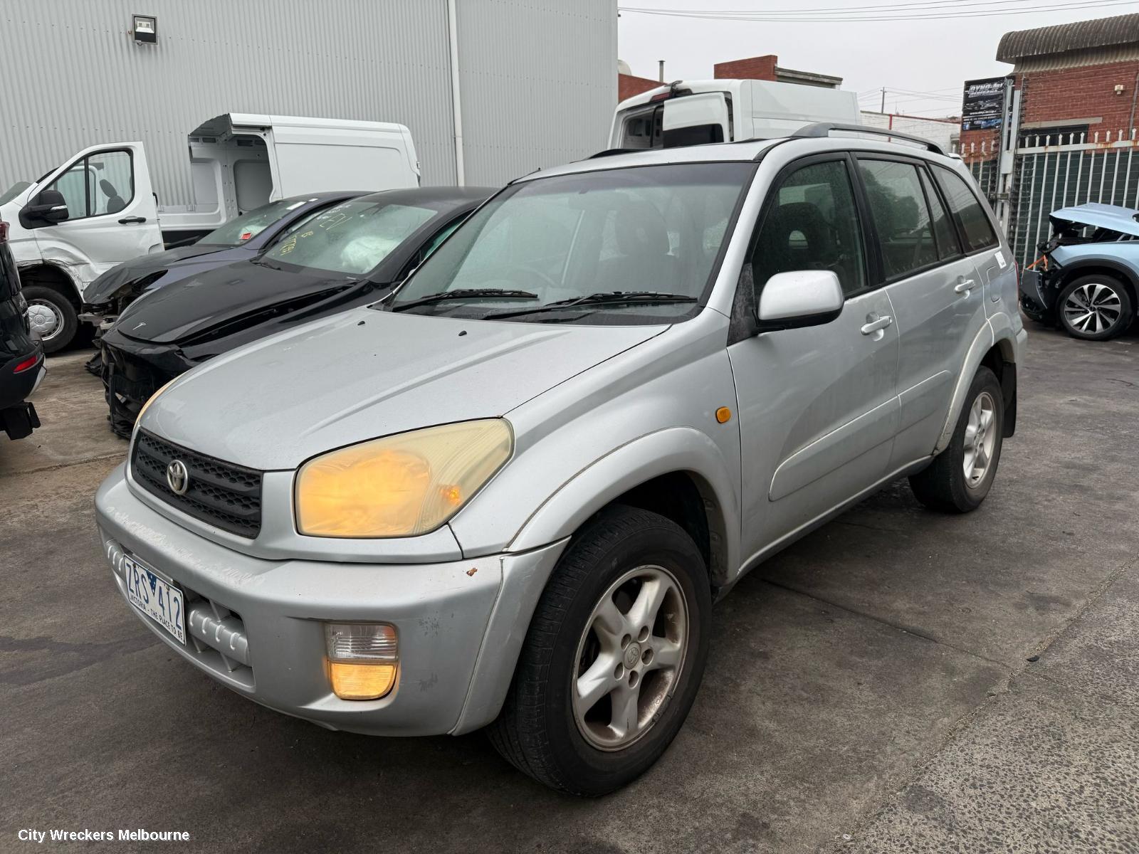 TOYOTA RAV4 RIGHT HEADLAMP, ACA2#, 07/2000 - 07/2003