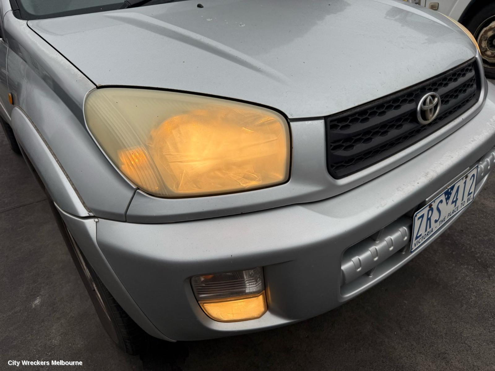 TOYOTA RAV4 RIGHT HEADLAMP, ACA2#, 07/2000 - 07/2003