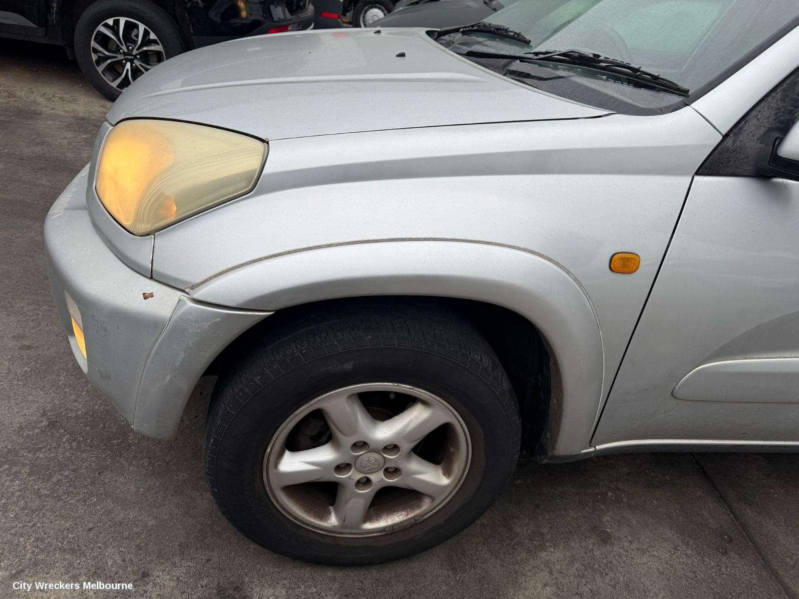 TOYOTA RAV4 RIGHT HEADLAMP, ACA2#, 07/2000 - 07/2003