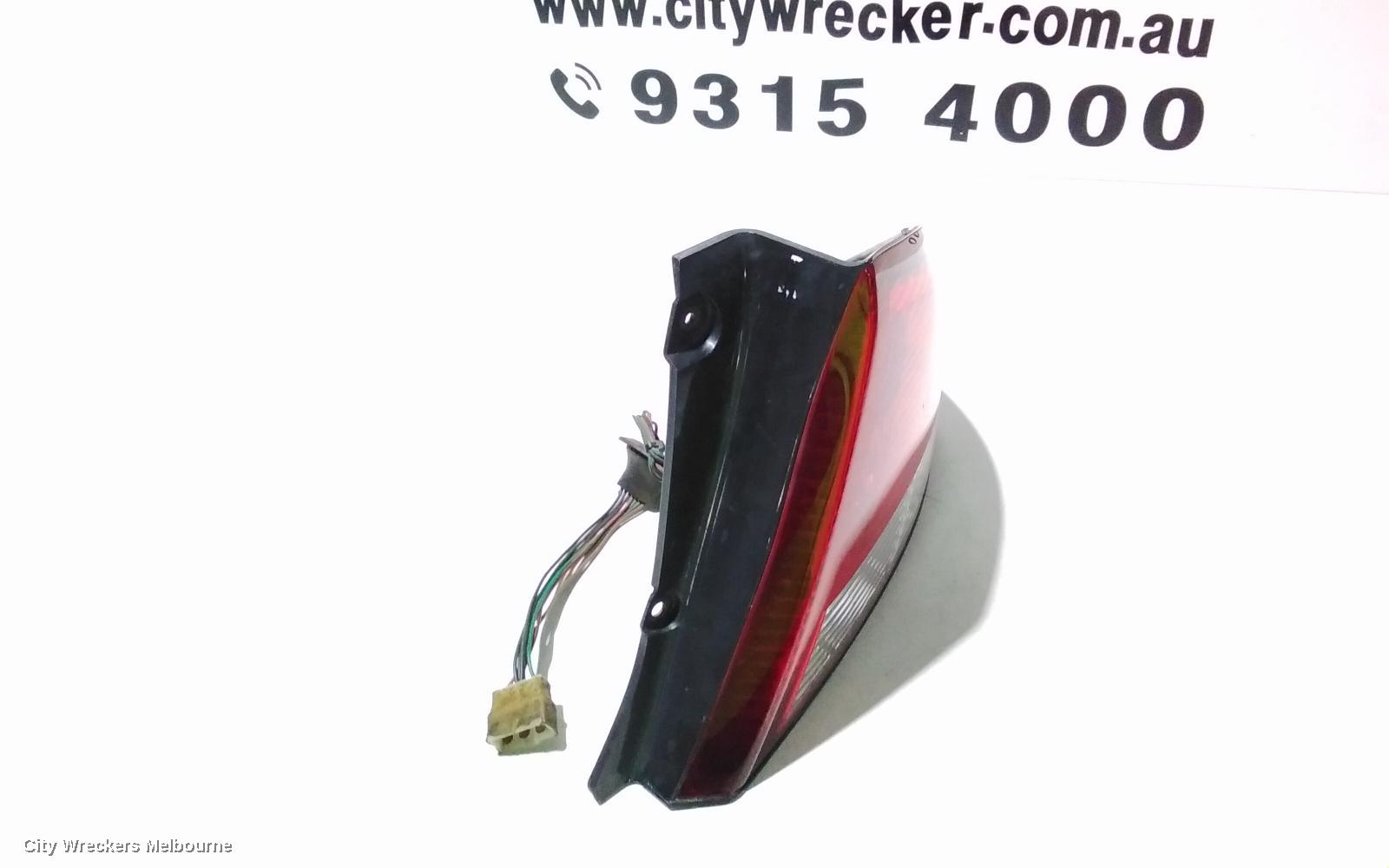 FORD FALCON RIGHT TAILLIGHT, AU1, SEDAN, FAIRMONT, 09/1998 - 04/2000