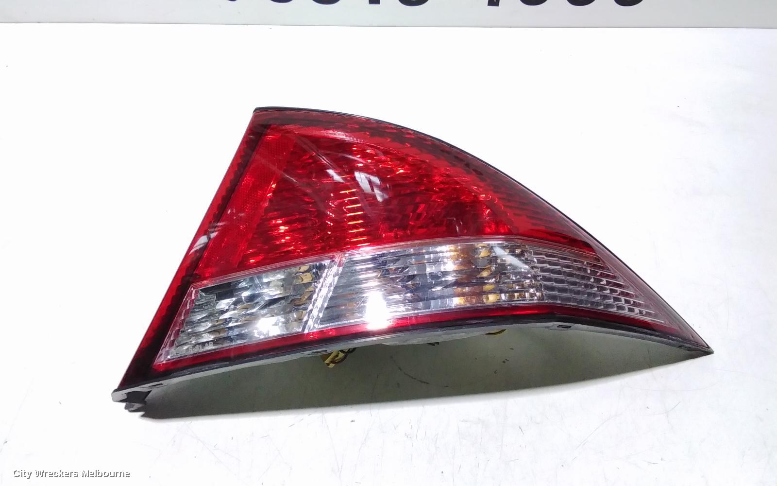 FORD FALCON RIGHT TAILLIGHT, AU1, SEDAN, FAIRMONT, 09/1998 - 04/2000