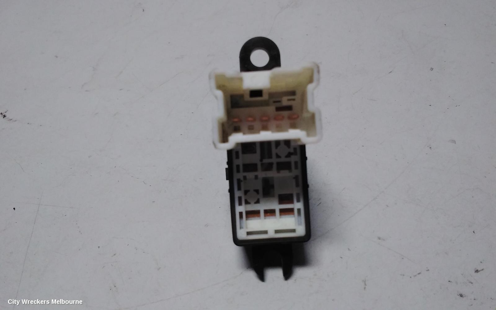 SUBARU FORESTER PWR DR WIND SWITCH, LH FRONT, 02/2008 - 12/2012