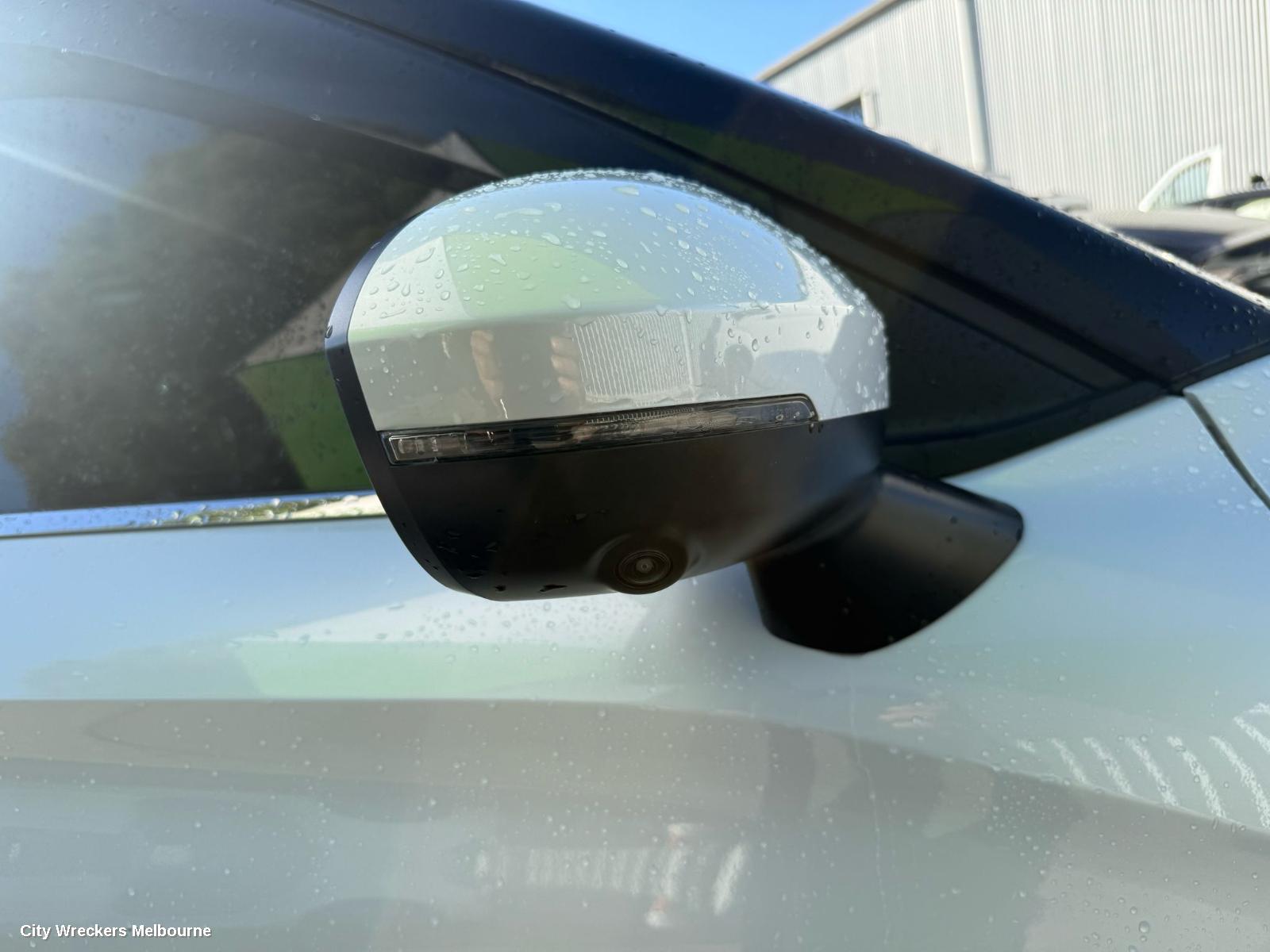 MITSUBISHI OUTLANDER RIGHT GUARD LINER, FRONT, ZM, 08/2021 ONWARDS