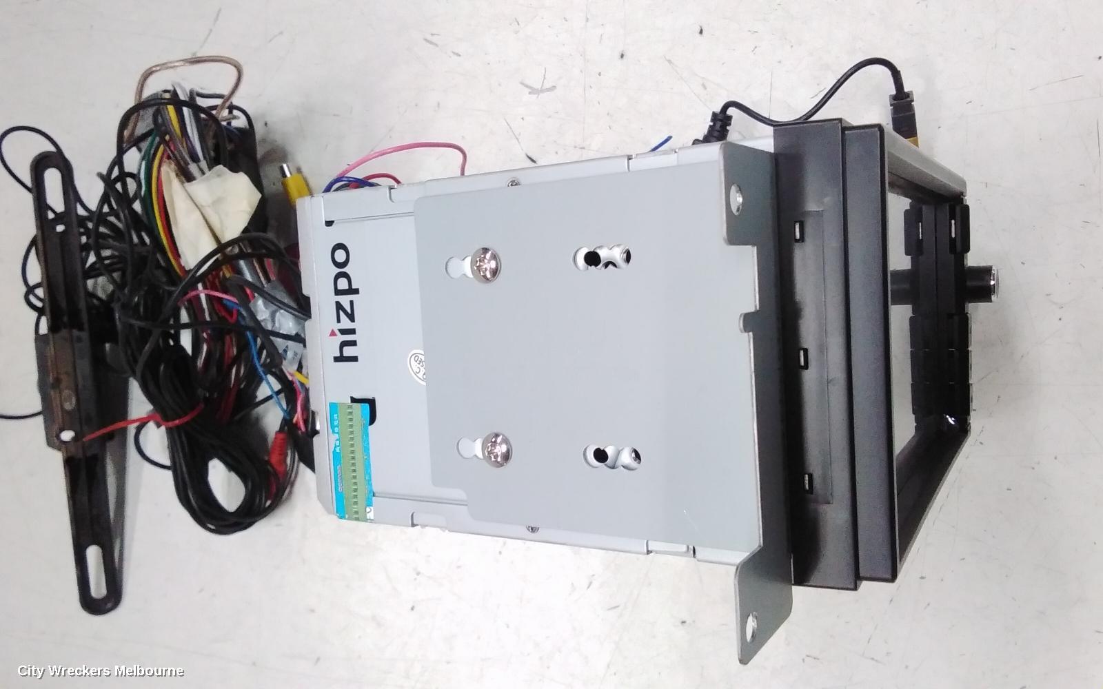 VOLKSWAGEN GOLF RADIO/CD/DVD/SAT/TV, DISPLAY & HEAD UNIT (RCD510), GEN 5, 06/2004 - 02/2009