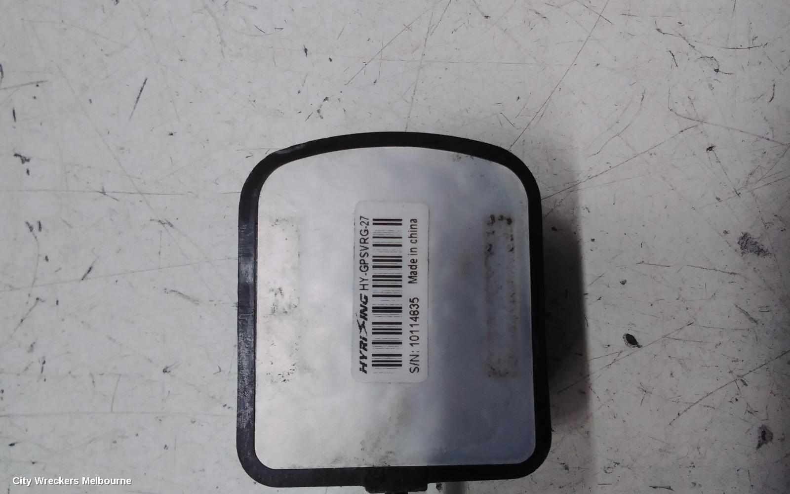 VOLKSWAGEN GOLF RADIO/CD/DVD/SAT/TV, DISPLAY & HEAD UNIT (RCD510), GEN 5, 06/2004 - 02/2009