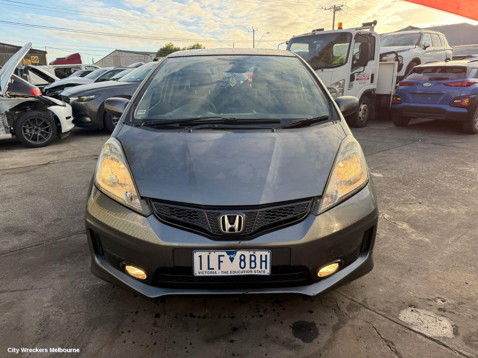 HONDA JAZZ LEFT REAR DOOR WINDOW, GE, 08/2008 - 06/2014