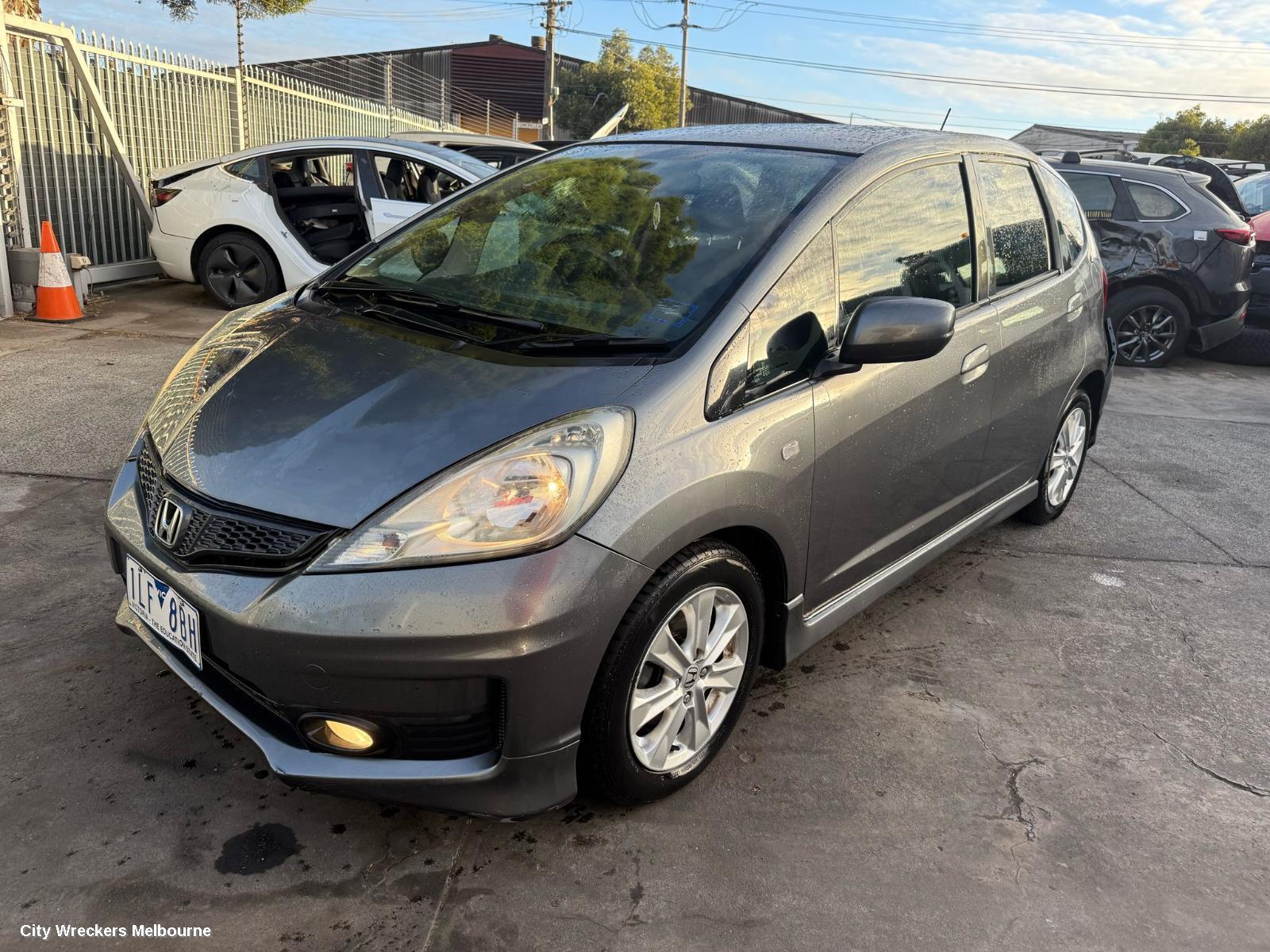 HONDA JAZZ LEFT REAR DOOR WINDOW, GE, 08/2008 - 06/2014