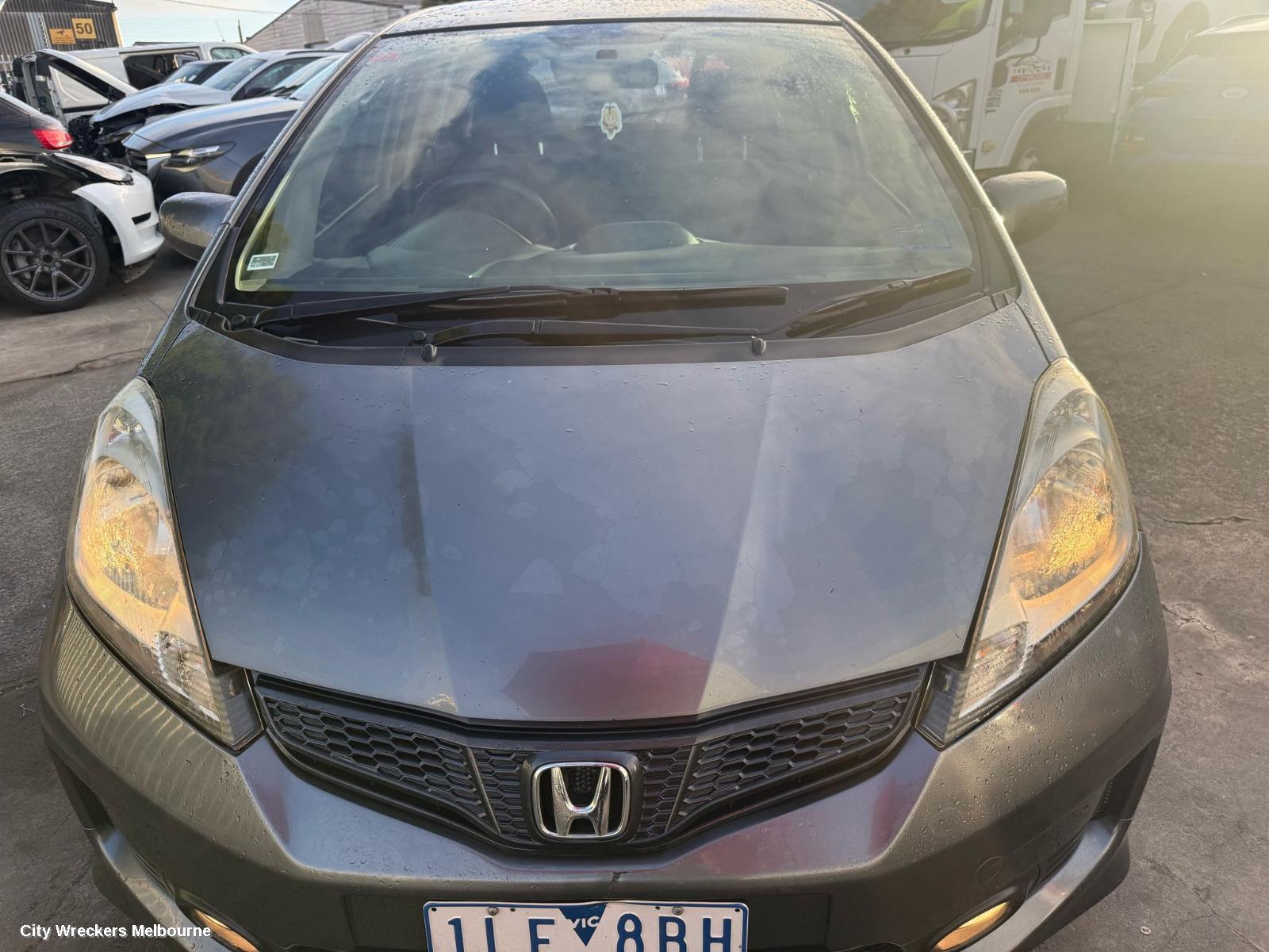 HONDA JAZZ LEFT REAR DOOR WINDOW, GE, 08/2008 - 06/2014