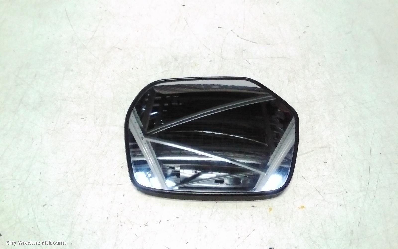 HONDA CRV RIGHT DOOR MIRROR, RE, ELECT ADJ, POWER FOLD, COLOUR CODED, 03/2007 - 10/2012