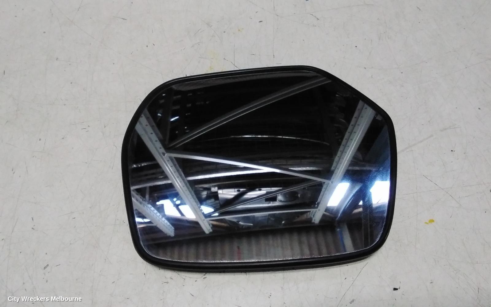 HONDA CRV RIGHT DOOR MIRROR, RE, ELECT ADJ, POWER FOLD, COLOUR CODED, 03/2007 - 10/2012