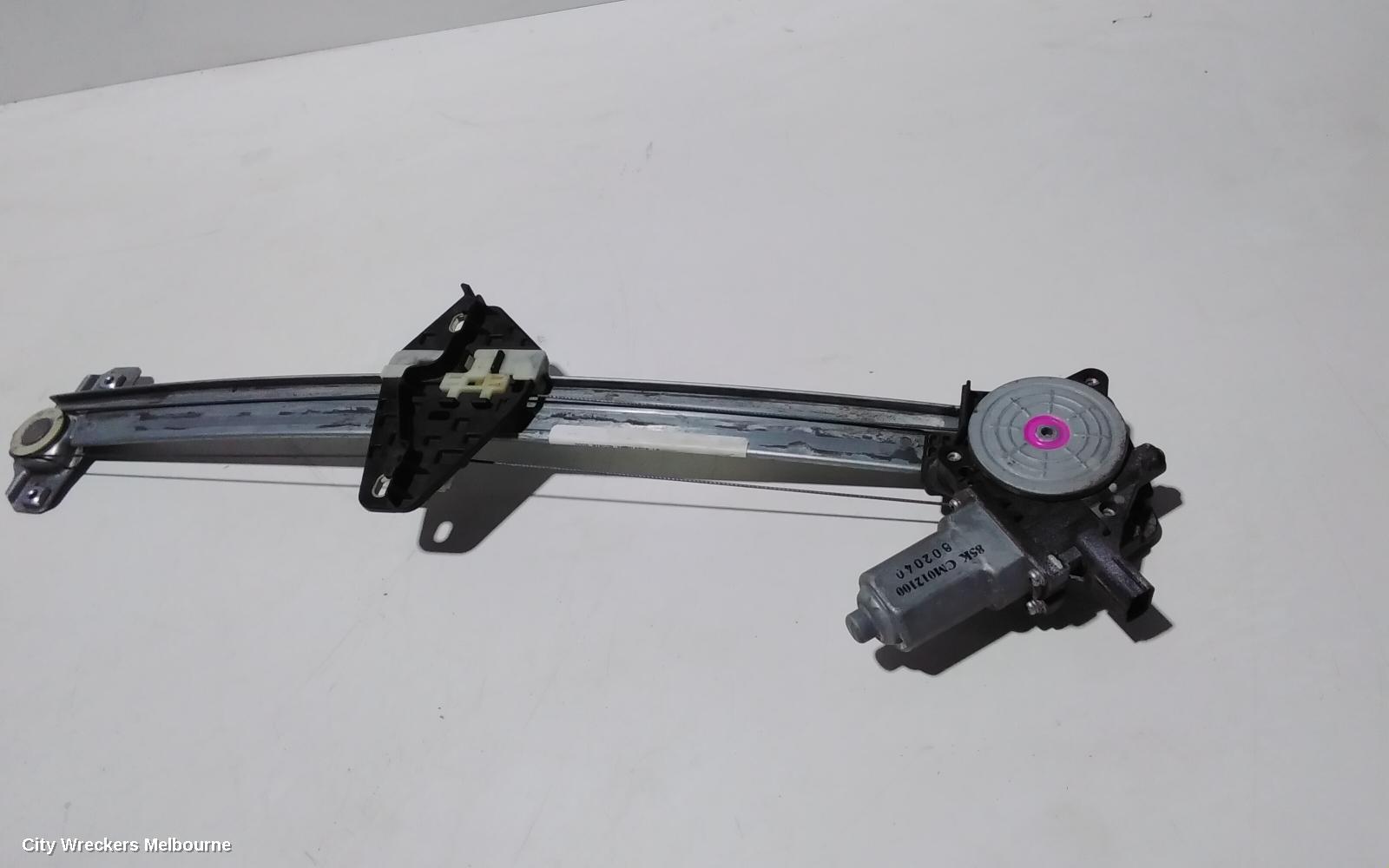 HONDA CRV LEFT FRONT WINDOW REG/MOTOR, POWER, RE, 03/2007 - 10/2012