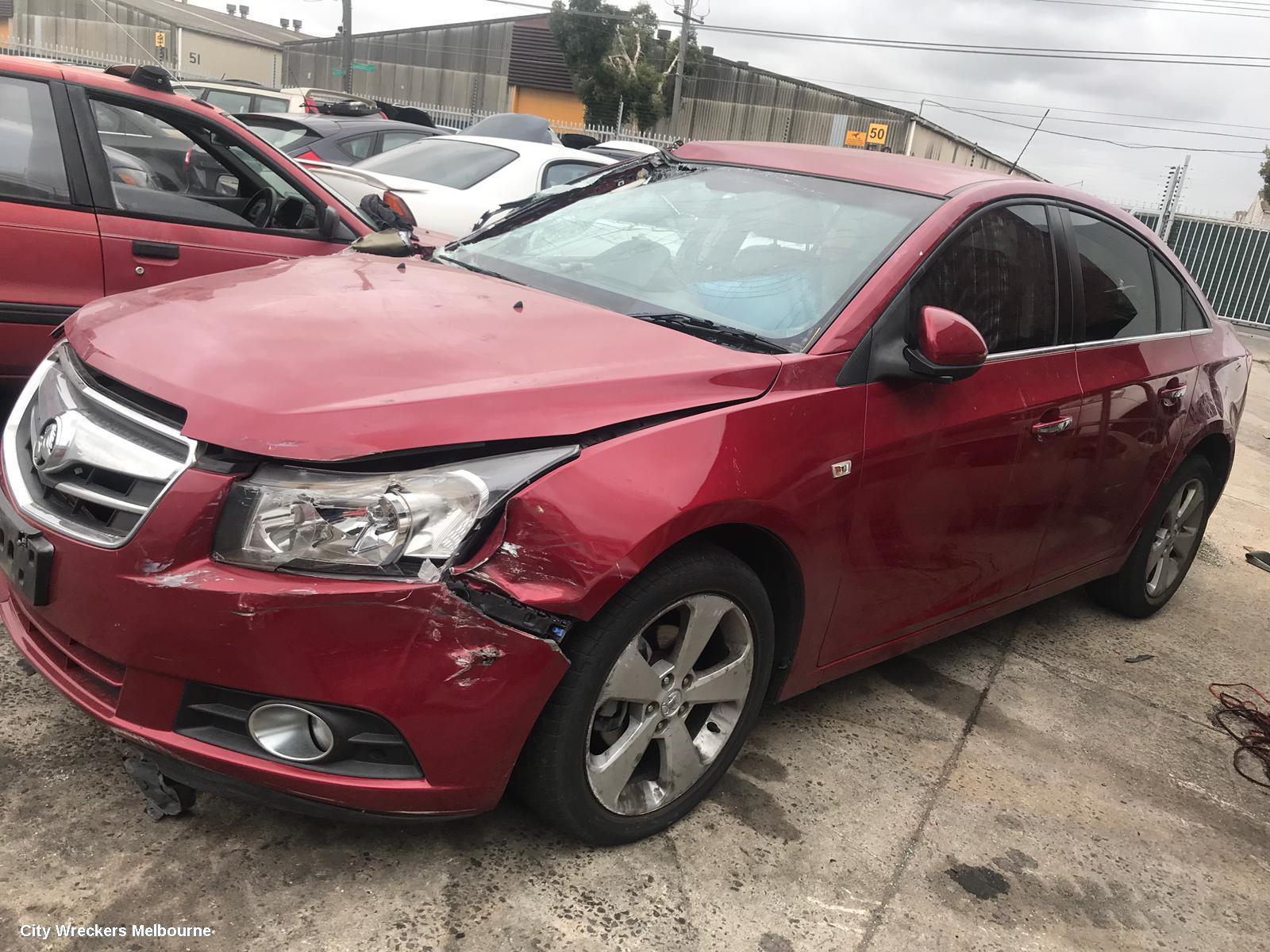 HOLDEN CRUZE LEFT TAILLIGHT, JG/JH, SEDAN, 03/2009 - 01/2017