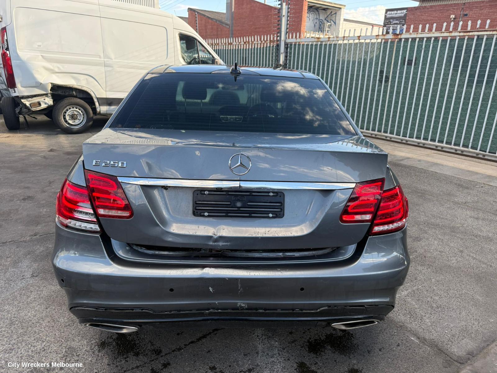 MERCEDES E CLASS GLOVE BOX, W212/S212, SEDAN/WAGON, 07/2009 - 05/2016