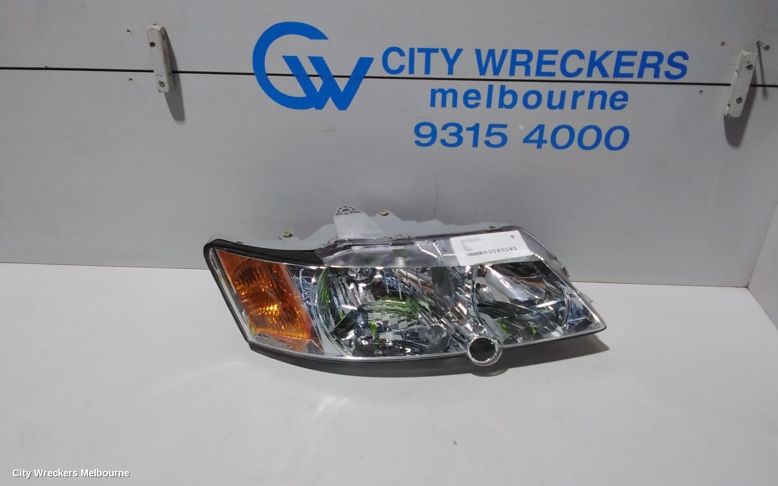 HOLDEN COMMODORE RIGHT HEADLAMP, VY1, EXECUTIVE/ACCLAIM/EQUIPE/LUMINA/S, 10/2002 - 08/2003