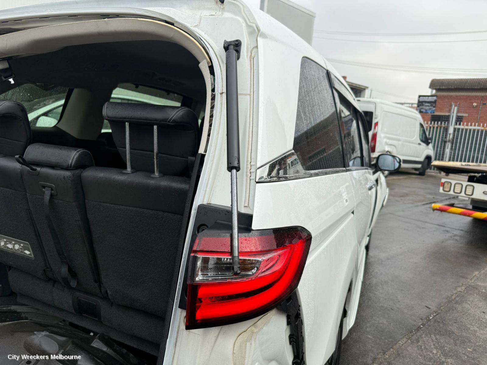 HONDA ODYSSEY, RC1, 02/2014 - 03/2022, 627853500F BLIND SPOT: 144015