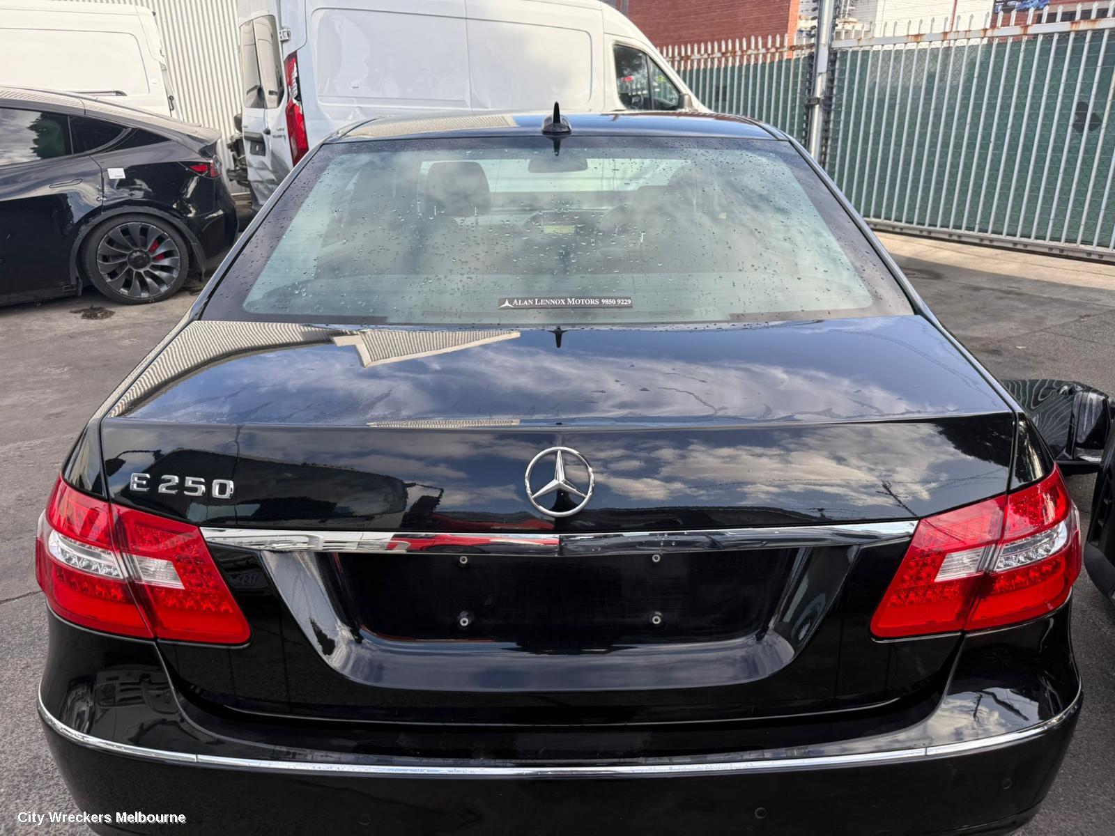 MERCEDES E CLASS DOOR/BOOT/GATE LOCK, LEFT FRONT DOOR LOCK, W212/S212, SEDAN/WAGON, NON KEYLESS START TYPE, 07/2009 - 05/2016