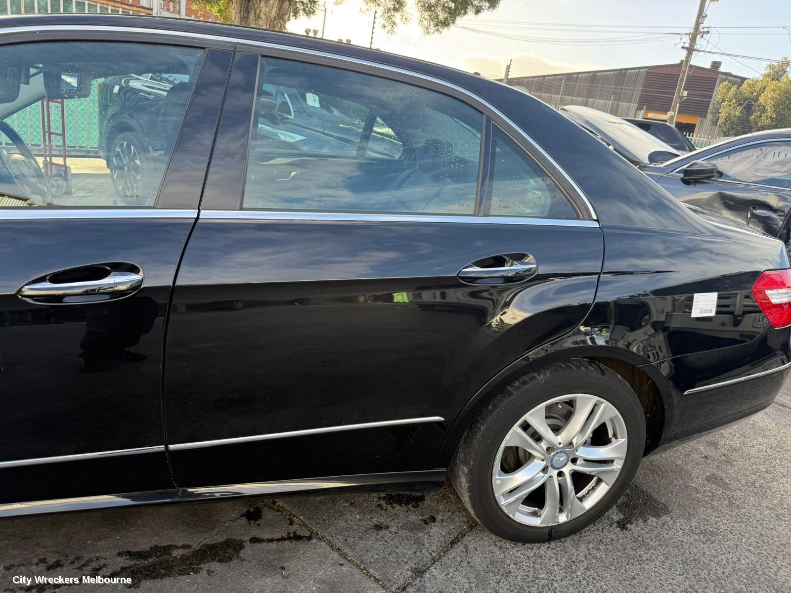 MERCEDES E CLASS DOOR/BOOT/GATE LOCK, LEFT FRONT DOOR LOCK, W212/S212, SEDAN/WAGON, NON KEYLESS START TYPE, 07/2009 - 05/2016
